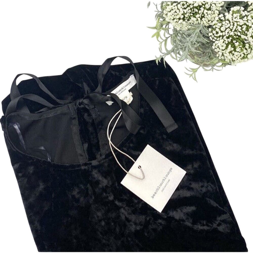 Beach‎ Lunch Lounge Women's Monique Black Velvet Short Sleeve Top Size Large New